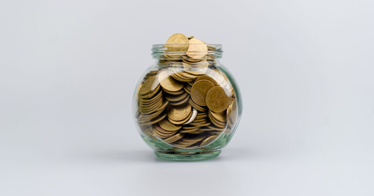 Comparing best business accounts in Singapore for international money transfer