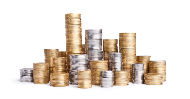 A quick guide to building a saving habit 